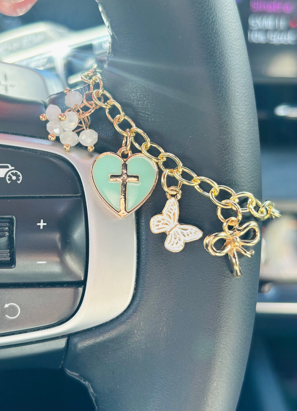 Jesus’ Love Car Charm (Light Green)