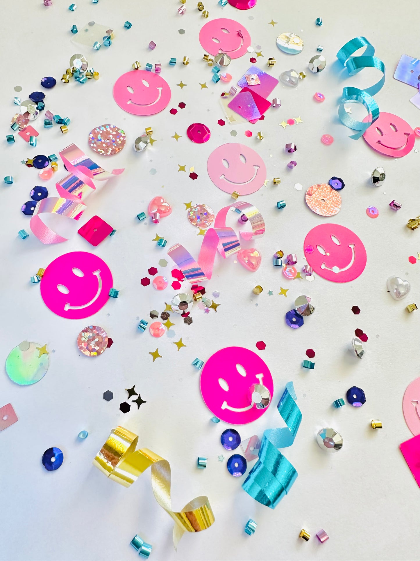Pink Happy Smiley Confetti