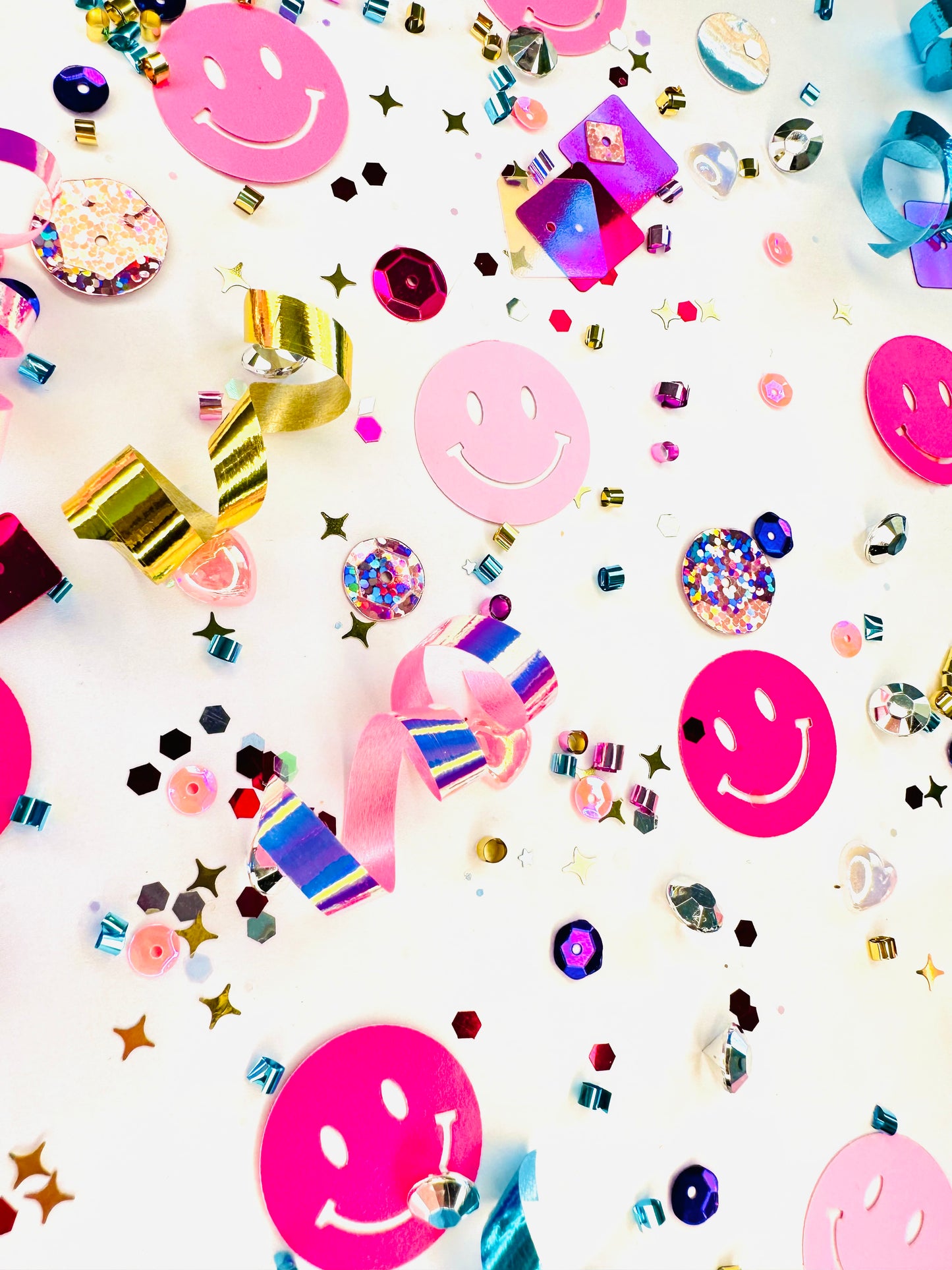 Pink Happy Smiley Confetti