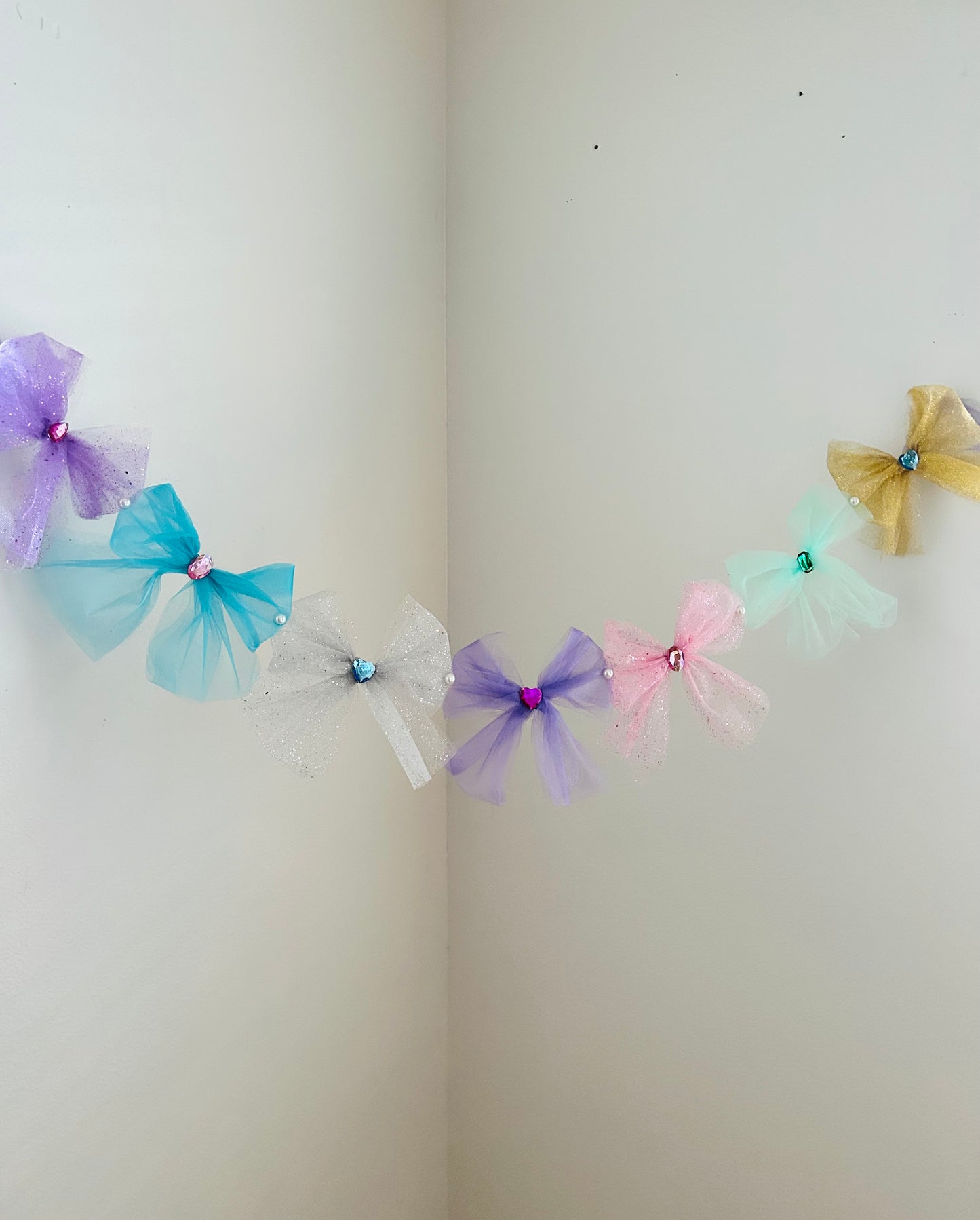 Glam Girl Tulle Bow Garland