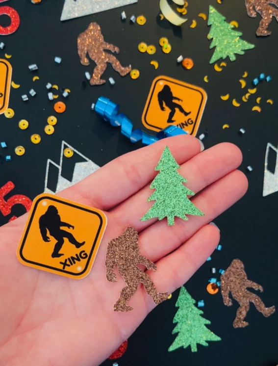 Sasquatch Party Table Confetti
