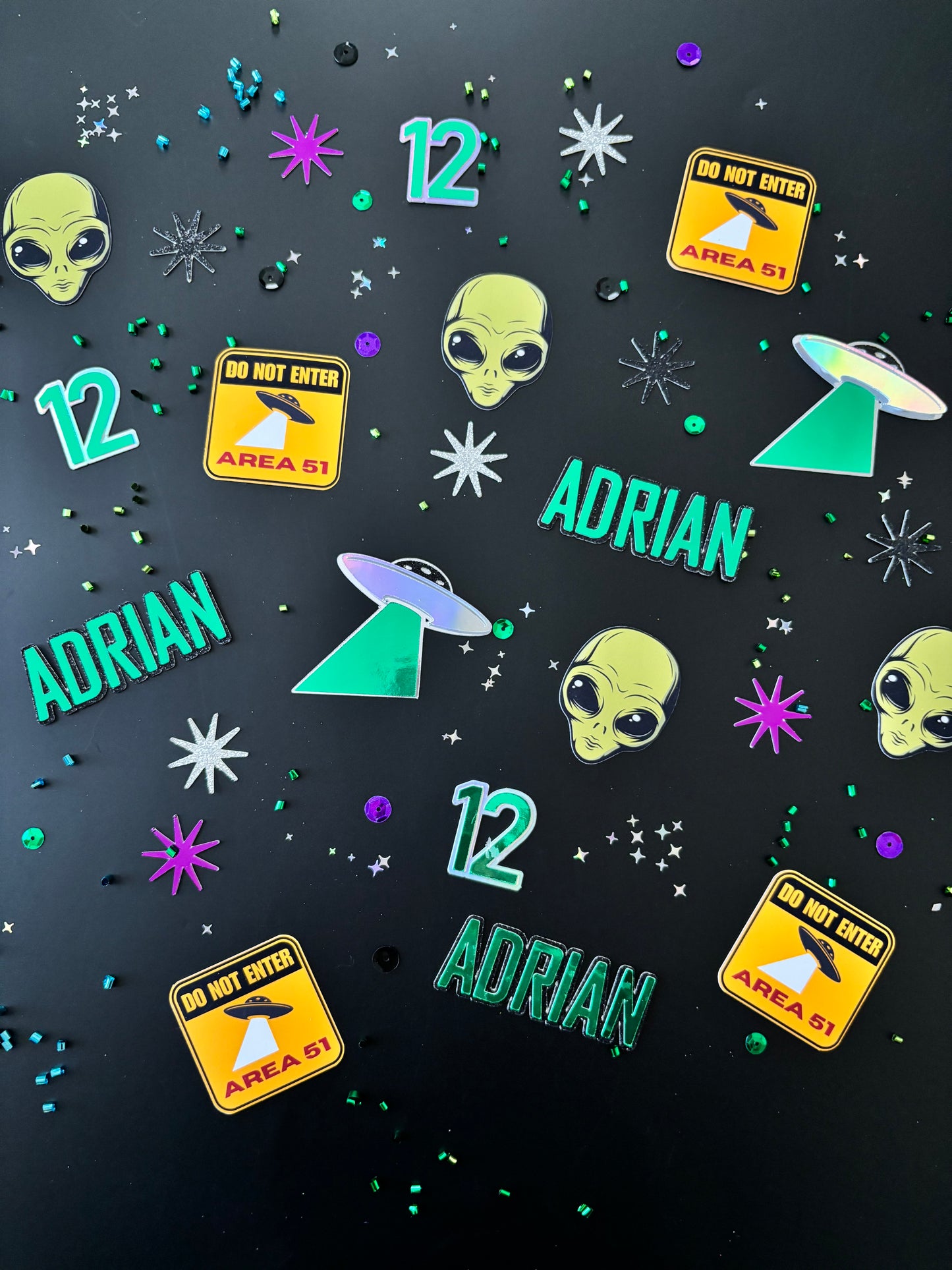 Alien UFO Table Confetti *Personalized*
