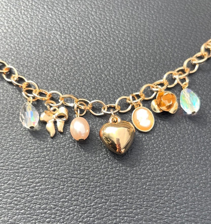 Elegant Gold Heart Car Charm